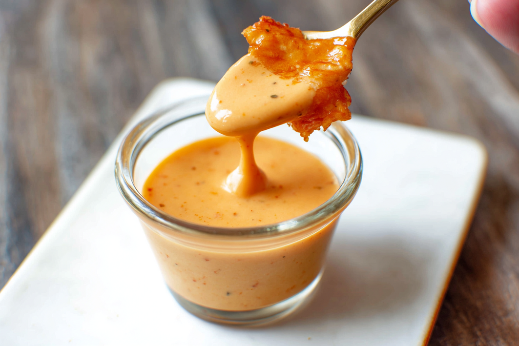 Easy Bang Bang Sauce – Creamy, Spicy, and Quick
